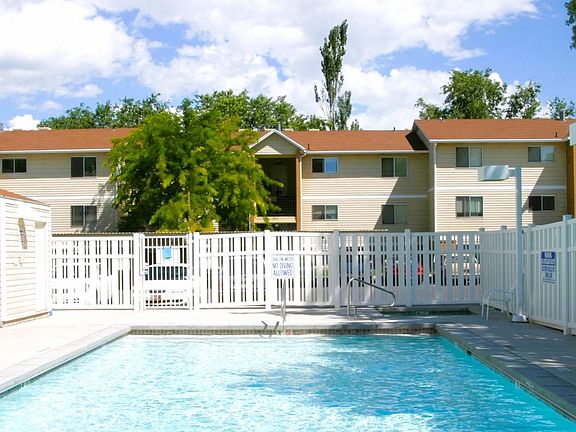 3rd image of 4545 S Arcadia Green Way #7