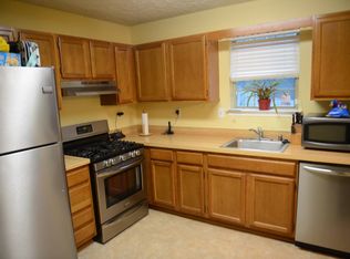 11927 Homestead Pl, Waldorf, MD 20601