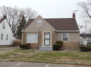 5117 Catherine St, Maple Heights, OH 44137