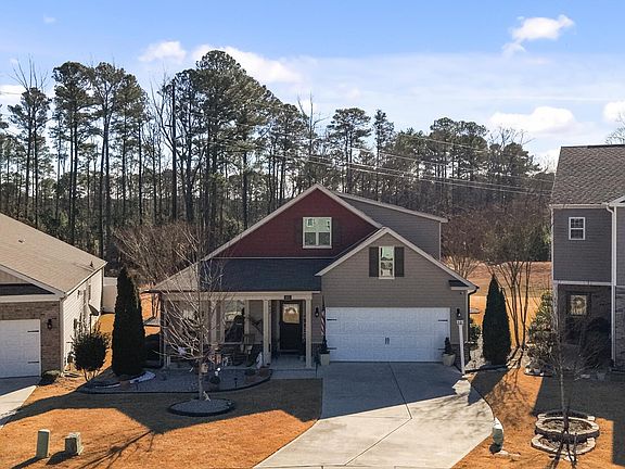 3rd image of 417 Belmont Lake Drive