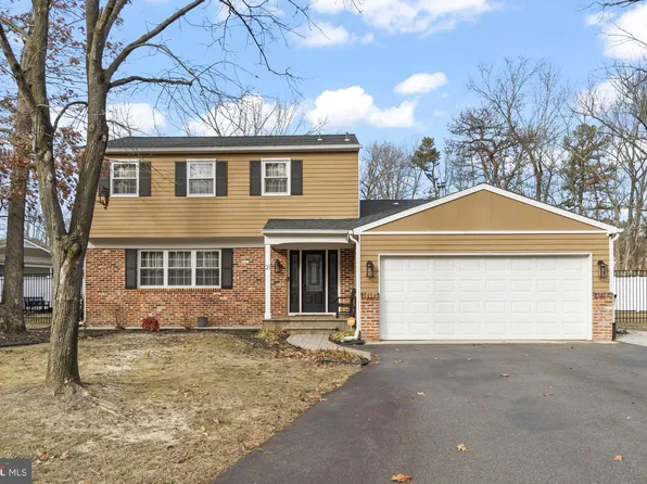 21 Tallowood Dr, Medford, NJ 08055