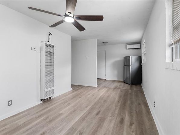 462 Whitehall Ter SW #4