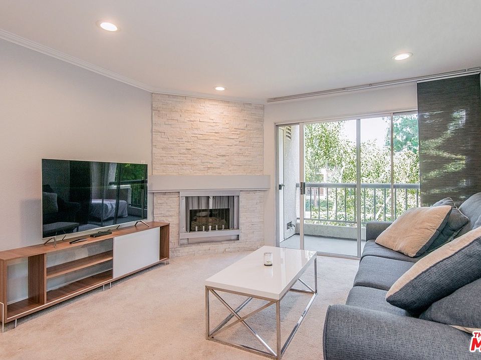 1st image of 5535 Canoga Ave APT 212