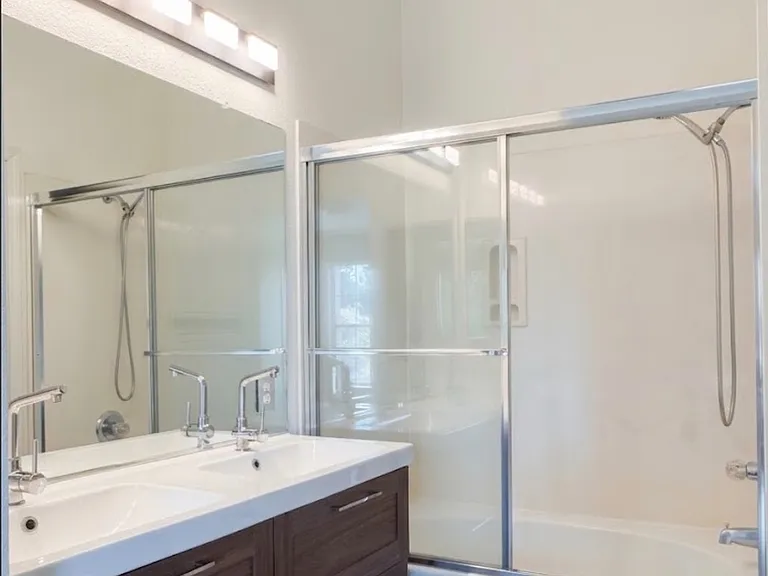 635 Condor Ct — Photo 11