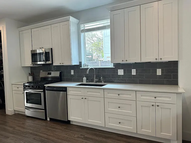 2506 Willow St #2 — Photo 5