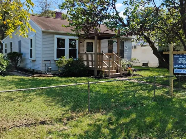 933 Andrews Rd, Glen Burnie, MD 21060