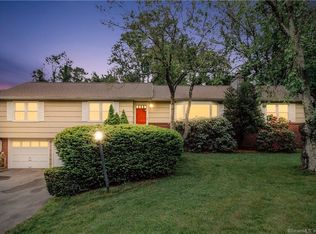 357 Ridge Rd, Orange, CT 06477