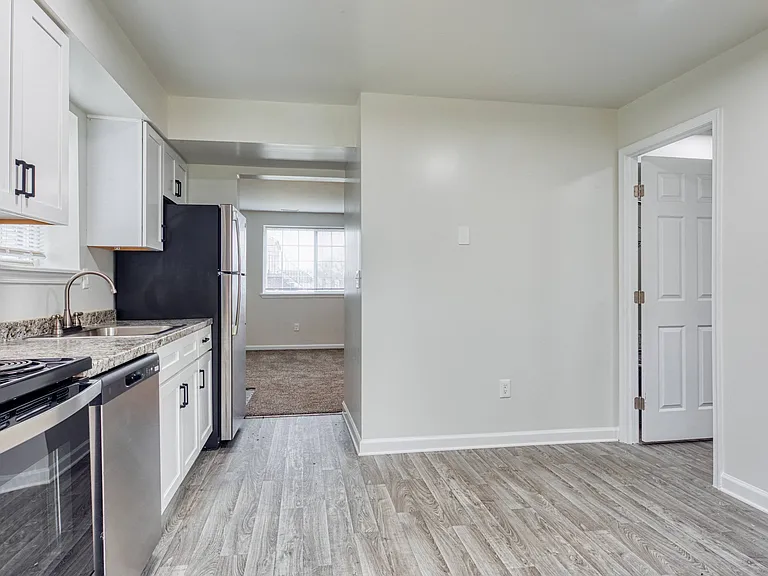 Dunfield Townhomes — Photo 2