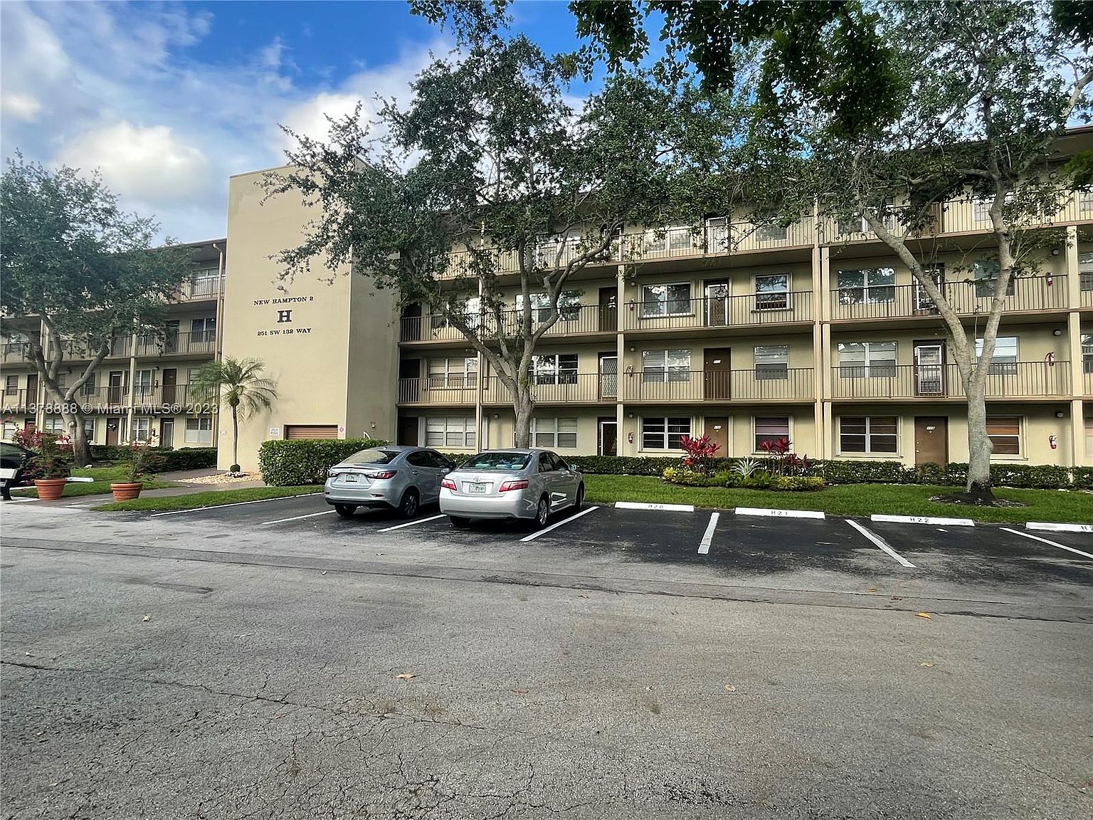 251 SW 132nd Way APT 113H, Pembroke Pines, FL 33027 MLS A11378888