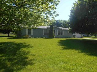 10106 Neely St, Osceola, IN 46561