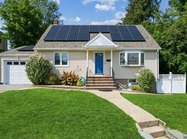 48 Gordon Ave, Dumont, NJ 07628
