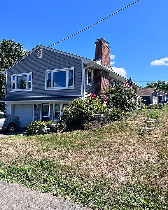 2nd image of 8 Gail Dr