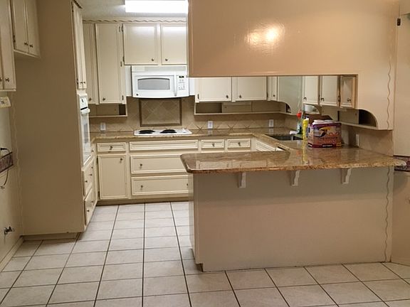 5th image of 2520 Avonhill Dr