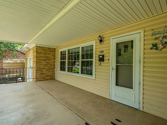 2nd image of 308 Freeman St