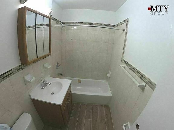 5th image of 14445 41st Ave APT 6F