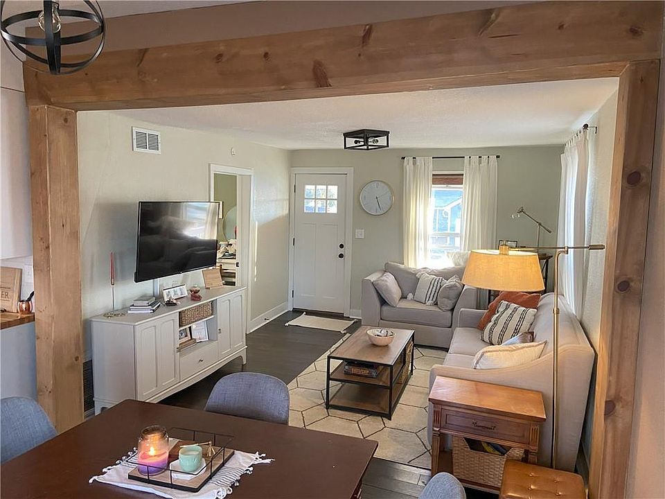 708 W Wea St, Paola, KS 66071 Zillow