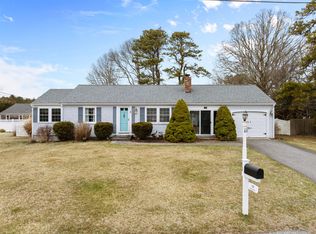 18 Snow Brook Rd, West Yarmouth, MA 02673
