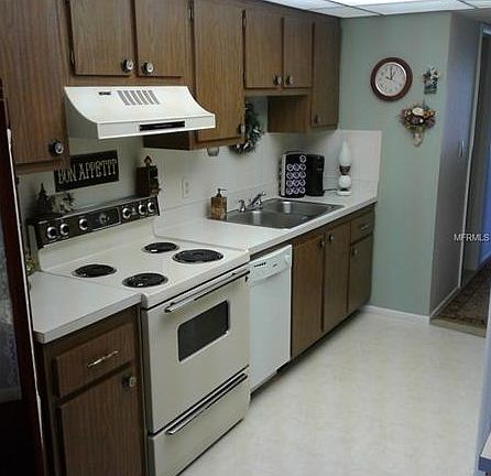 2nd image of 4920 Locust St NE APT 107
