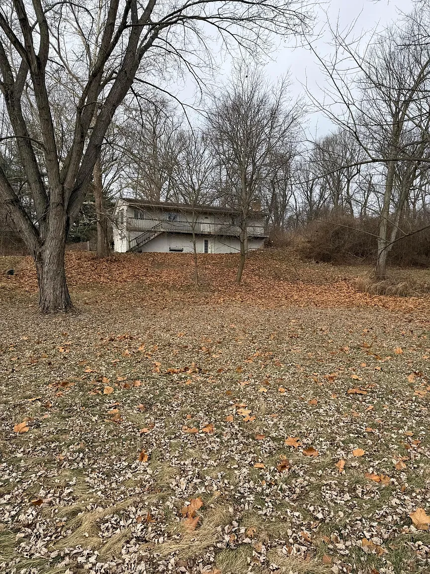 4271 Jackson Pike photo 1