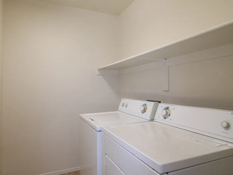 7308 S 37th Gln — Photo 12