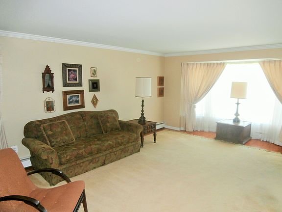 2nd image of 2319 Weinmann Way