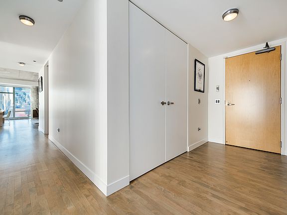 3rd image of 201 W Grand Ave APT 901