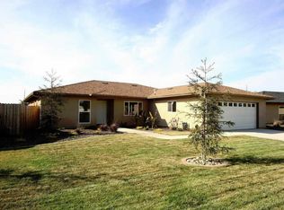 769 Raintree Ct, Santa Maria, CA 93455