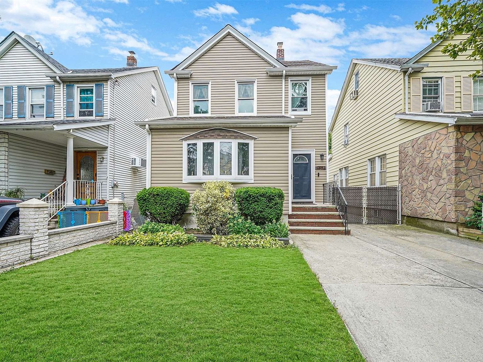 8833 239th Street, Bellerose, NY 11426 Zillow