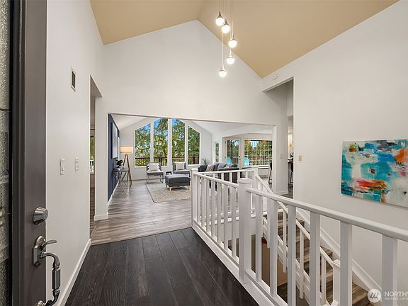 2nd image of 2650 NW Oakcrest Drive