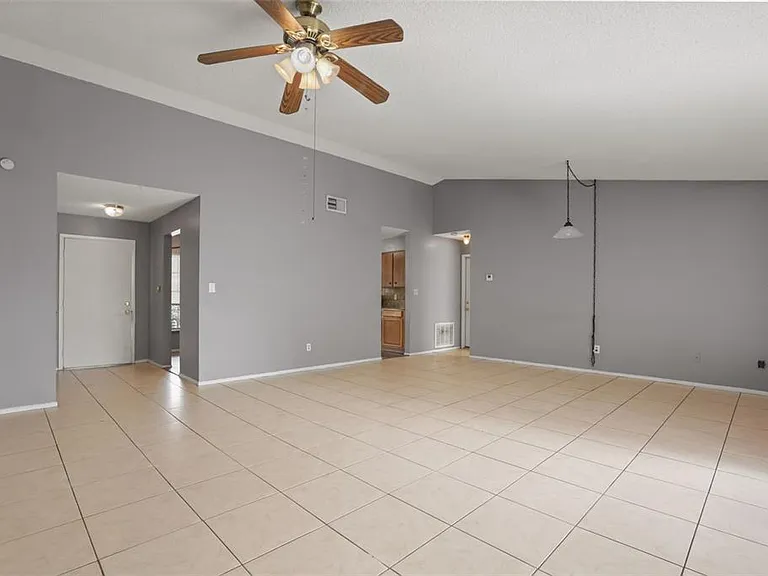 12136 Shallot St — Photo 7