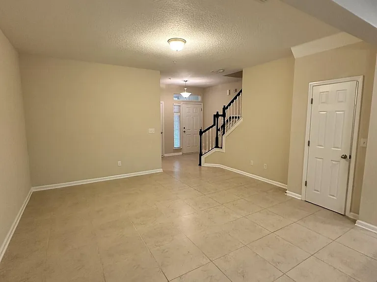 107 San Briso Way — Photo 3