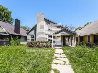 1812 E 67th St, Kansas City, MO 64132