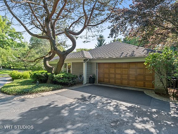4th image of 143 S Deere Park Dr