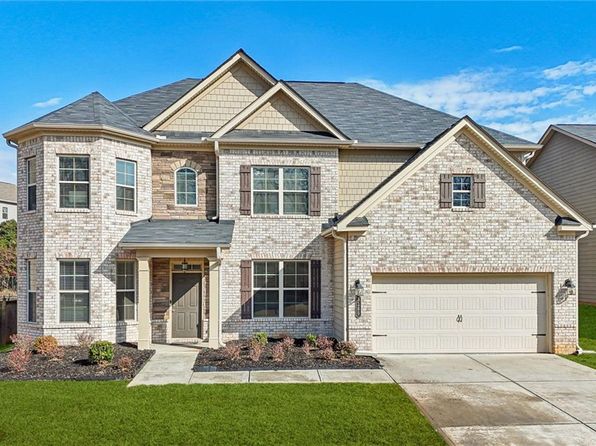 5180 Mirror Lake Dr, Cumming, GA 30028
