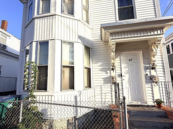 2nd image of 61 Pond St