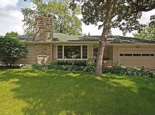 6609 Southdale Rd, Edina, MN 55435