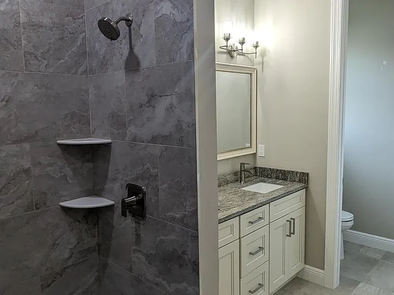 6037 NW Winfield Dr — Photo 9