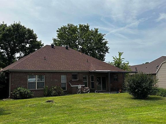 3rd image of 4013 Pinta Dr