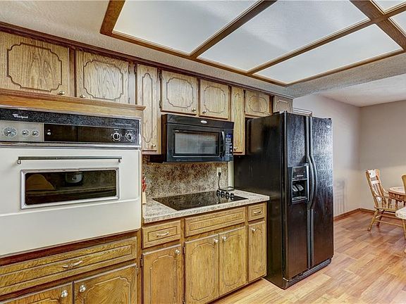5th image of 2637 Smalley Cir