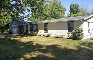 11726 Sanderson Rd, Medina, NY 14103