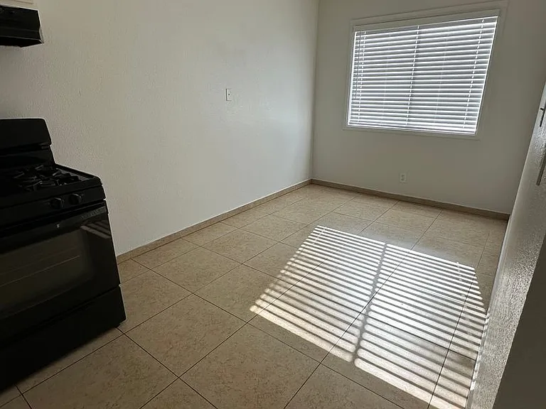 7918 Bright Ave #A — Photo 7