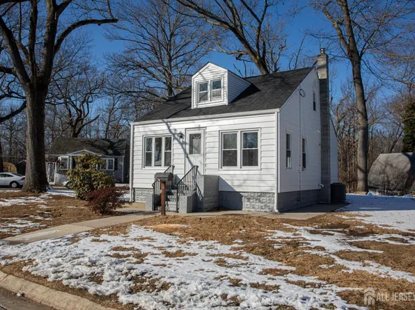 35 Red Bank Rd, Spotswood, NJ 08884