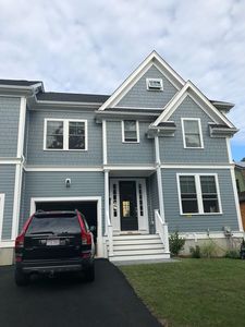896 Chestnut St #2, Waban, MA, 02468