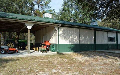 3rd image of 207 SE Pinecrest Pl
