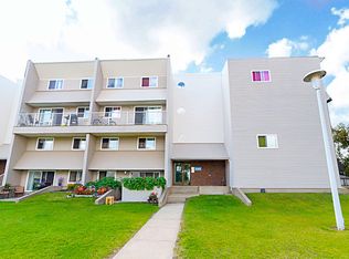 2378 Millbourne Rd W, Edmonton, AB T6K 1V1