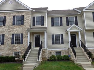 209 Autumn Ridge Cir, Pickerington, OH 43147