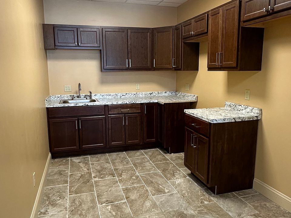 1st image of 2207 Elmwood Ave #4