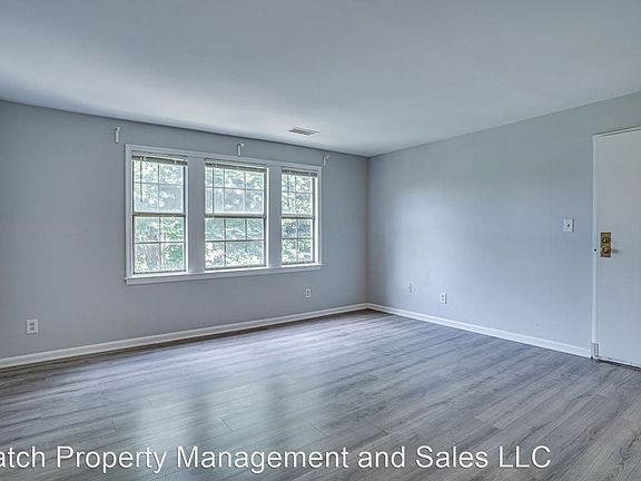 4th image of 515 Bashford Ln APT 4