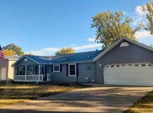 60 Willow Rd, Bay City, MI 48706