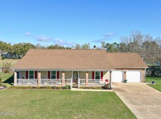 8196 Curry Rd, Biloxi, MS 39532